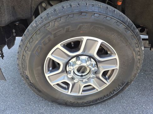 Used 2025 Ford F350 Lariat w/ Camper Package AWD/4WD image 31