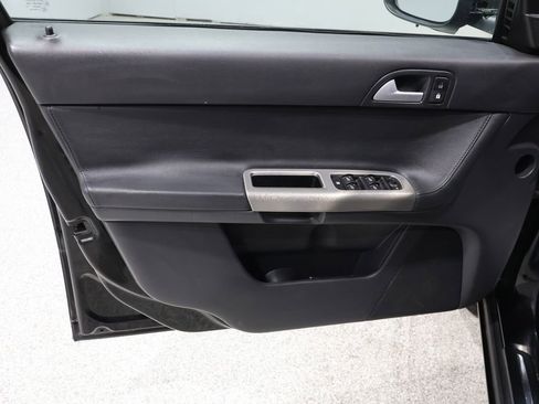 Used 2008 Volvo S40 T5 image 12