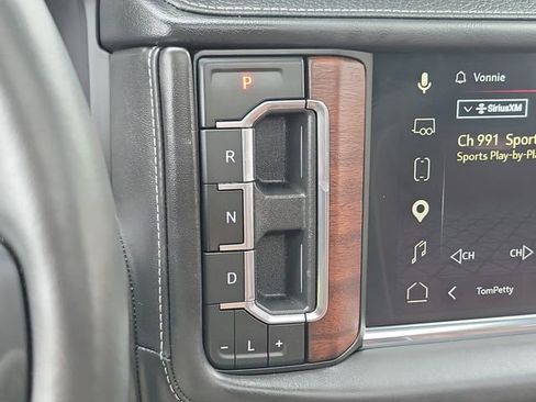 Used 2023 GMC Yukon XL Denali Ultimate AWD/4WD image 26