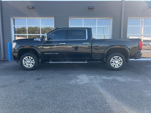 Used 2020 GMC Sierra 2500 Denali w/ Denali Ultimate Package image 2
