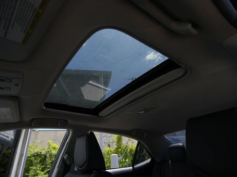 Used 2014 Toyota Corolla S FWD image 15