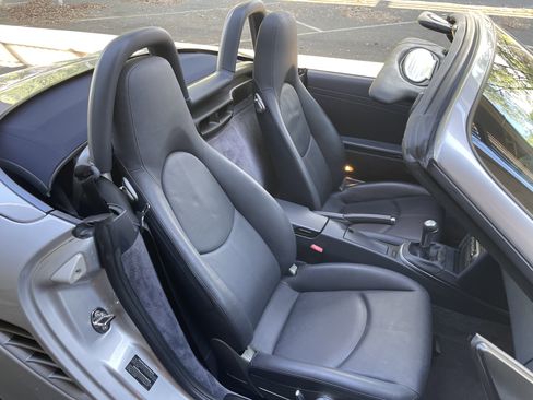 Used 2008 Porsche Boxster S image 9