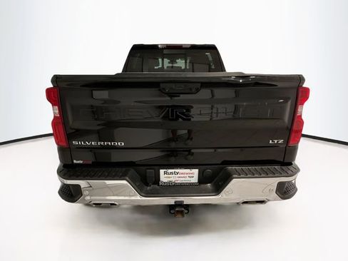 Used 2022 Chevrolet Silverado 1500 LTZ w/ LTZ Convenience Package II AWD/4WD image 6