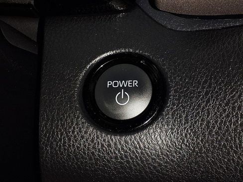 Used 2025 Toyota Camry XSE w/ Premium Package image 17