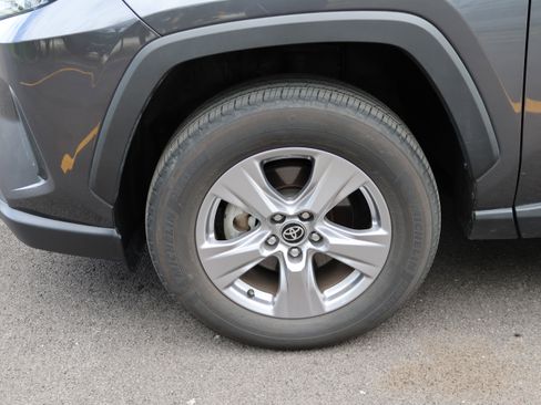 Certified 2025 Toyota RAV4 XLE FWD image 10