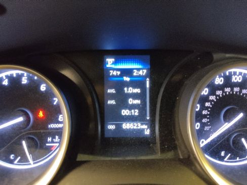 Used 2024 Toyota Camry LE image 23