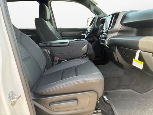 New 2026 RAM 1500 Express image 24