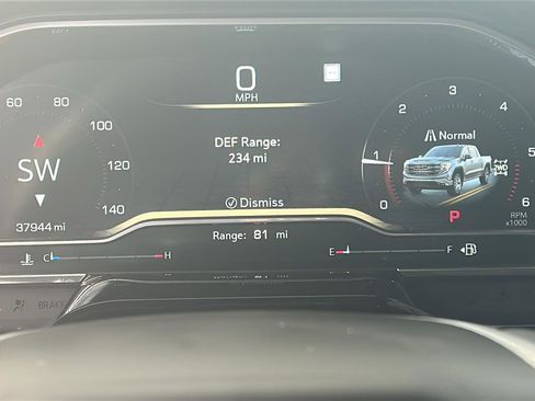 Used 2023 GMC Sierra 1500 Elevation w/ X31 Off-Road Package image 17