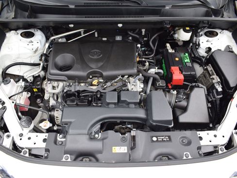 Used 2023 Toyota RAV4 LE FWD image 9