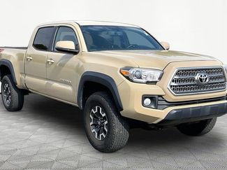 Used 2016 Toyota Tacoma TRD Off-Road w/ Towing Package 360° Tour
