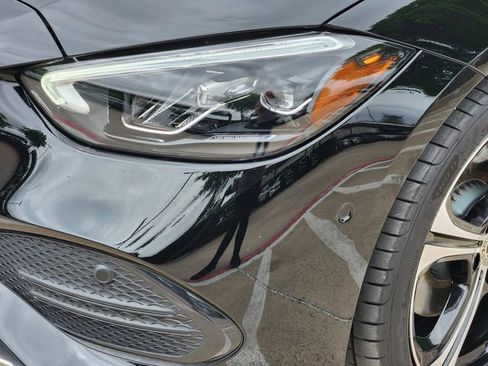 Used 2025 Mercedes-Benz C 300 Sedan image 27