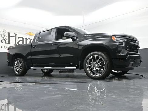 New 2026 Chevrolet Silverado 1500 RST w/ Convenience Package II AWD/4WD image 2