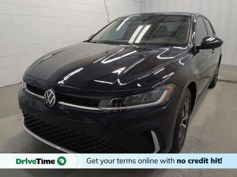 Used 2025 Volkswagen Jetta S image 1