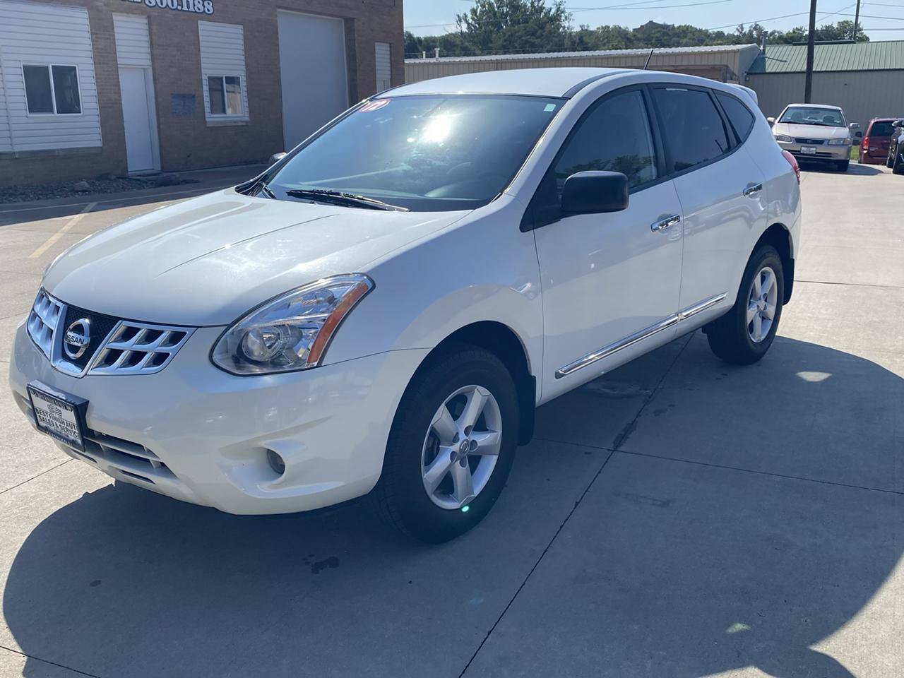 Used 2012 Nissan Rogue S w/ Special Edition Pkg FWD image 2