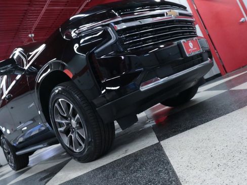 Used 2022 Chevrolet Tahoe LT w/ Luxury Package RWD image 33