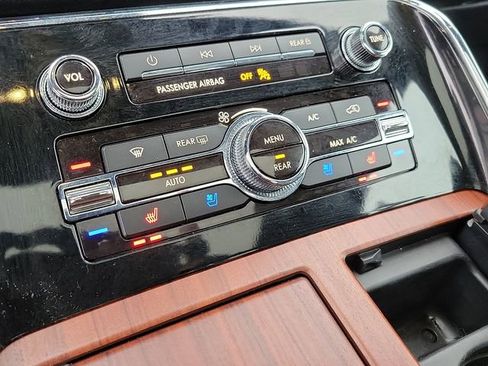 Used 2022 Lincoln Navigator Reserve image 14