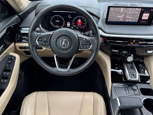 Used 2023 Acura MDX SH-AWD w/ Technology Package image 29