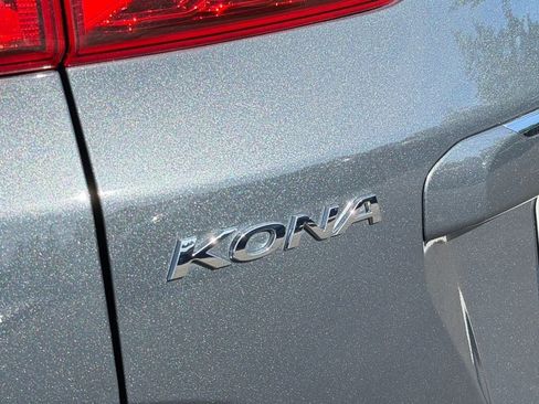 Used 2019 Hyundai Kona Limited AWD/4WD image 34