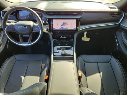 New 2026 Jeep Grand Cherokee Limited Reserve AWD/4WD image 14