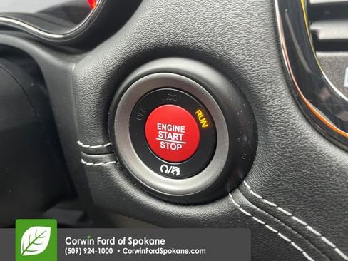 Used 2018 Dodge Durango SRT w/ SRT Interior Appearance Group image 32