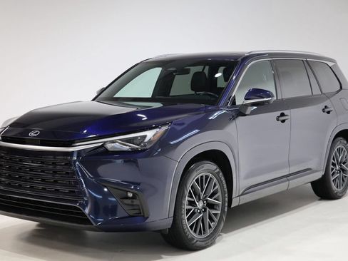 Used 2025 Lexus TX 350 AWD w/ Technology Package image 3