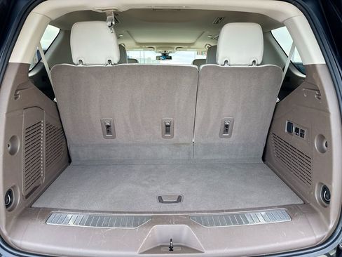 Certified 2021 GMC Yukon Denali image 28