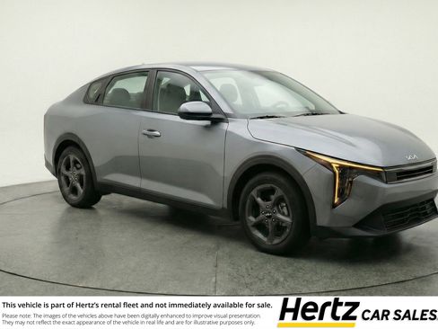 Used 2025 Kia K4 FWD image 1