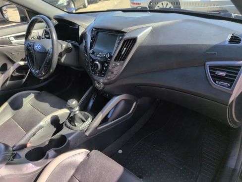 Used 2016 Hyundai Veloster Turbo w/ Option Group 04 image 13