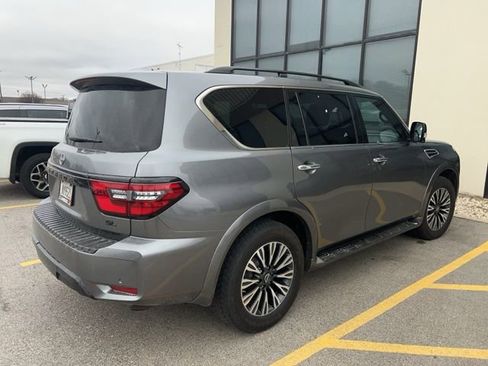 Used 2021 Nissan Armada SL w/ Midnight Edition Package image 3
