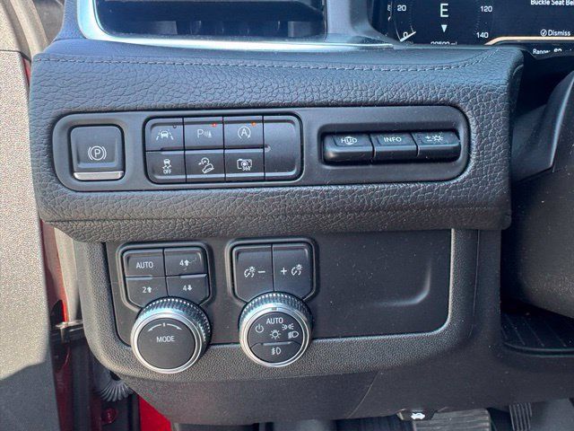Used 2024 GMC Yukon XL Denali AWD/4WD image 25