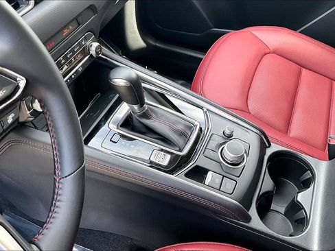 Certified 2025 MAZDA CX-5 Carbon Edition image 10