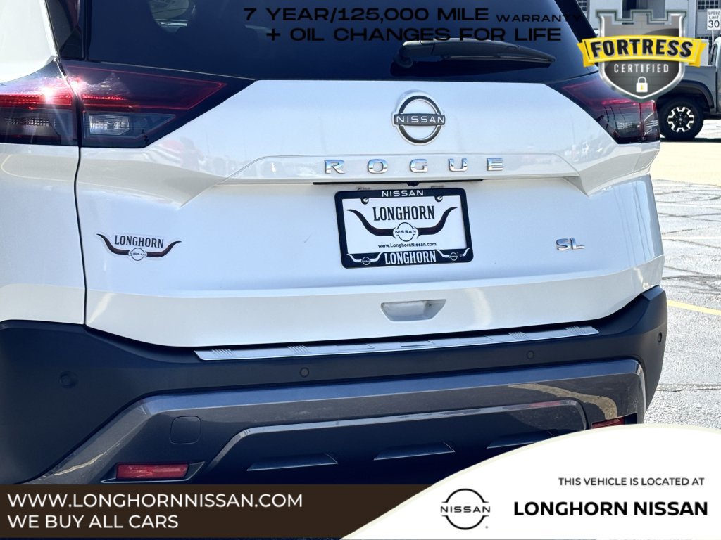 Used 2023 Nissan Rogue SL w/ SL Premium Package FWD image 5