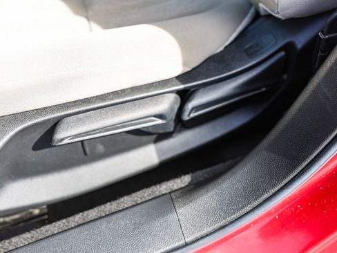 Certified 2023 Honda Accord LX image 11