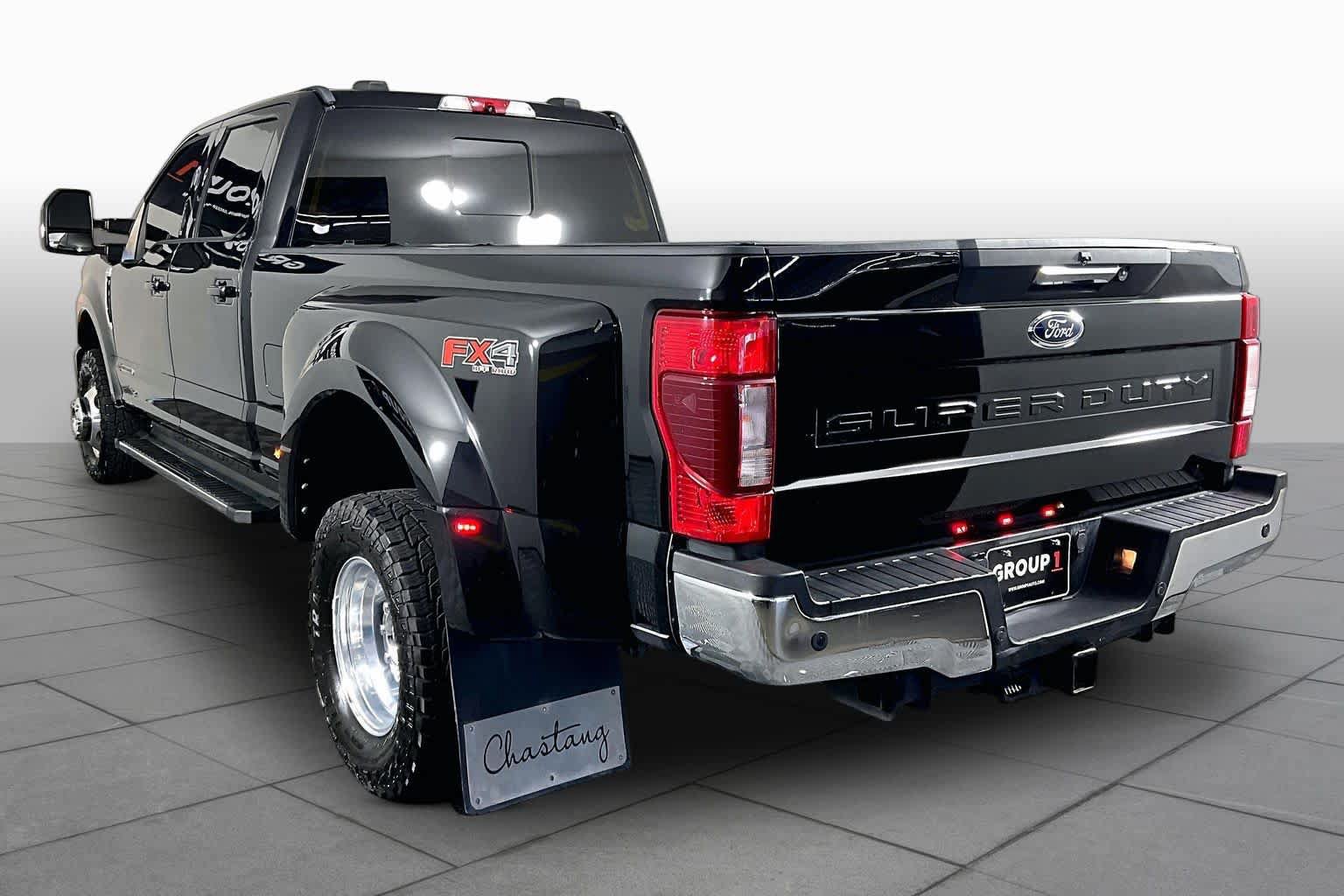 Used 2021 Ford F350 Lariat w/ Lariat Value Package AWD/4WD image 11