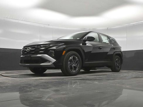 New 2026 Hyundai Tucson Blue SE FWD image 36