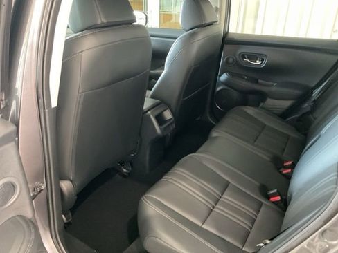 Certified 2024 Honda HR-V EX-L image 17