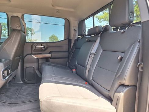 Used 2022 GMC Sierra 1500 SLT RWD image 22