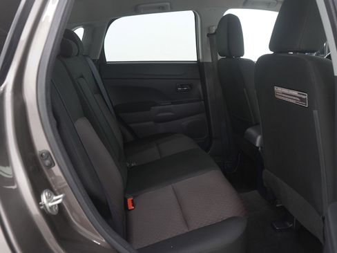 Used 2017 Mitsubishi Outlander Sport ES image 12