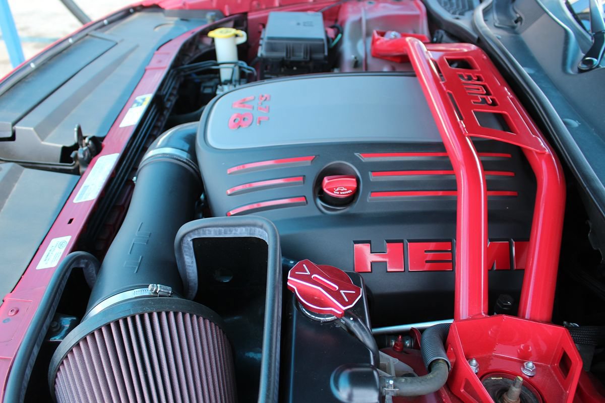 Used 2013 Dodge Challenger R/T w/ Sound Group II RWD image 21