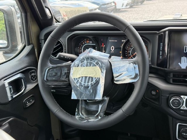 New 2026 Jeep Gladiator Mojave AWD/4WD image 15