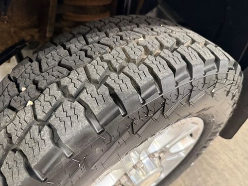 Used 2016 RAM 2500 Laramie AWD/4WD image 40