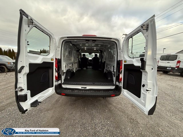 Used 2025 Ford Transit 350 148 Low Roof AWD image 17