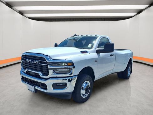 New 2026 RAM 3500 Tradesman w/ Chrome Appearance Group A AWD/4WD image 3