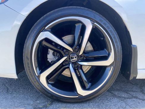 Used 2022 Honda Accord Sport Special Edition image 10