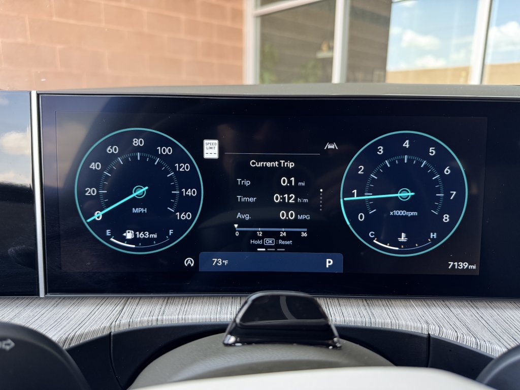 Used 2024 Hyundai Santa Fe Calligraphy AWD/4WD image 18