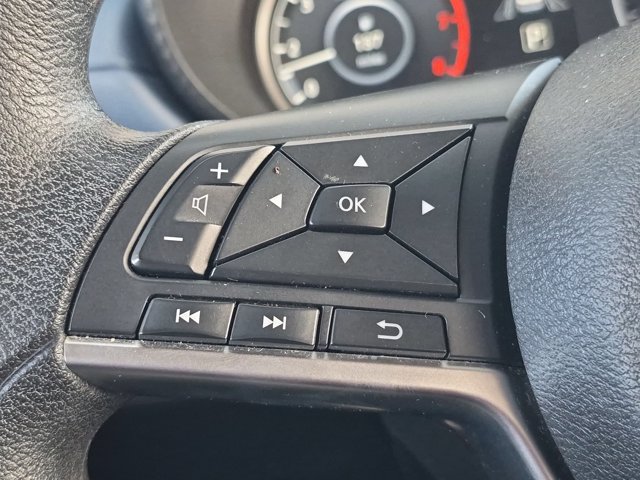 Used 2025 Nissan Versa SV FWD image 16