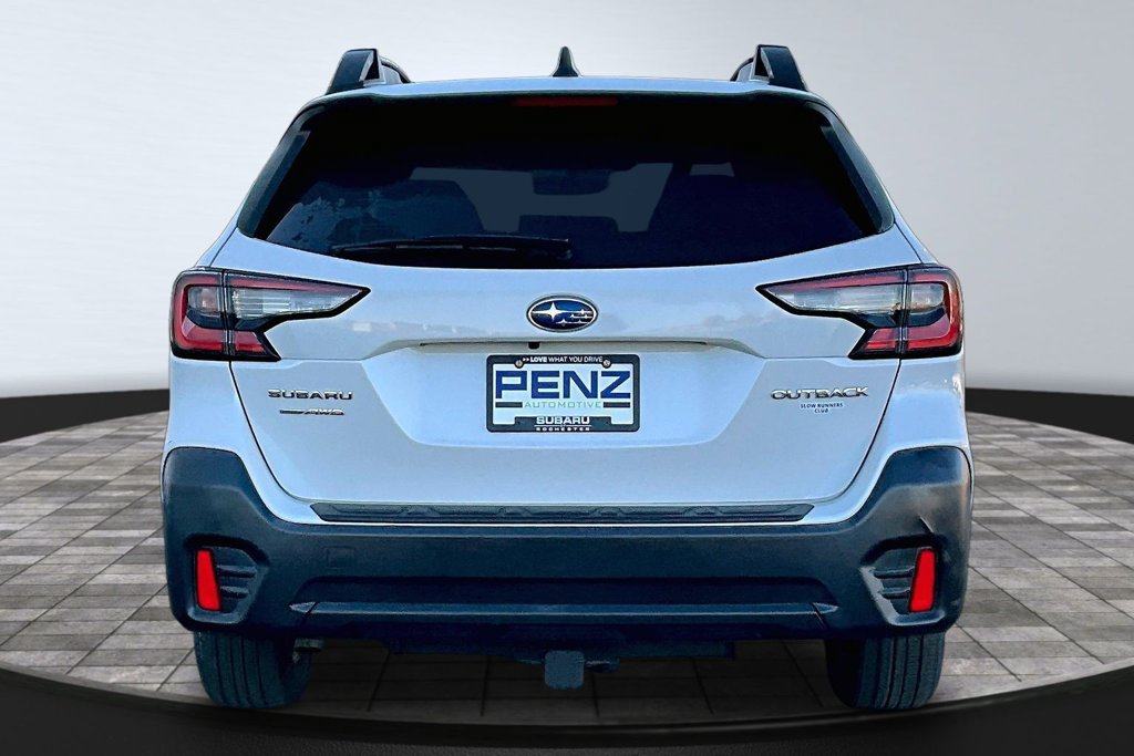 Used 2022 Subaru Outback Premium AWD/4WD image 5