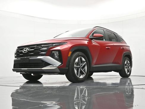 Used 2025 Hyundai Tucson SEL FWD image 36