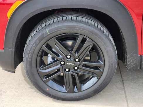 New 2026 Chevrolet TrailBlazer LT w/ Convenience Package image 11