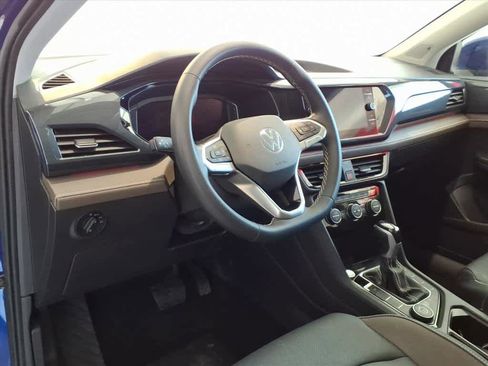 Certified 2023 Volkswagen Taos SEL AWD/4WD image 9